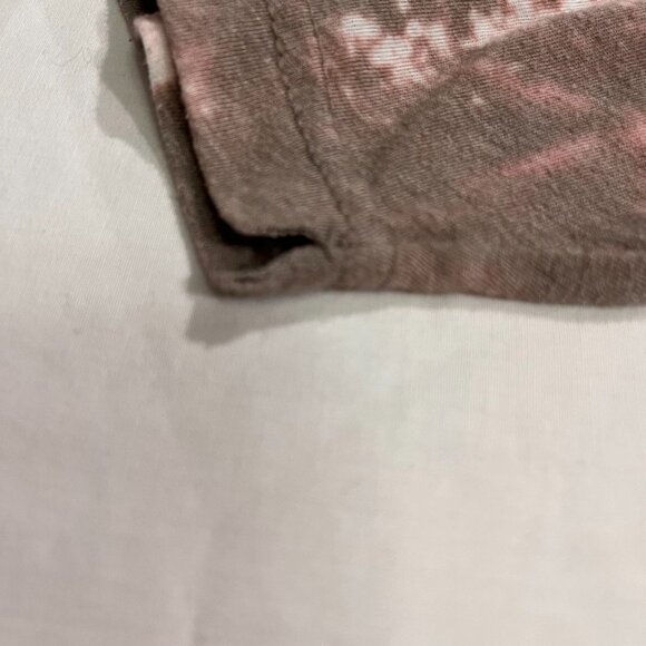 Next Level Bleached Bourbon Graphic Tee Floral Bottles Brown T-Shirt XL - Picture 10 of 10